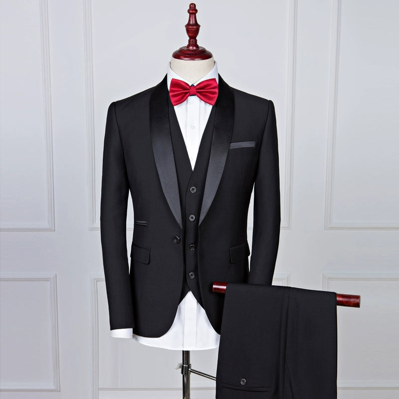 Contrast Color Host Performance Slim-Fit Green Collar Suit