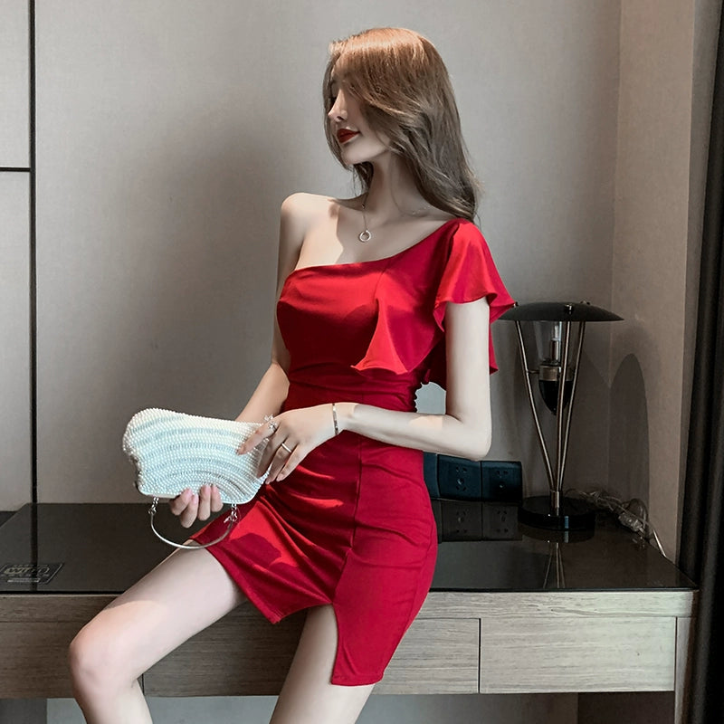 Socialite Slimming off-Shoulder Low-Cut Sexy Slit Dress